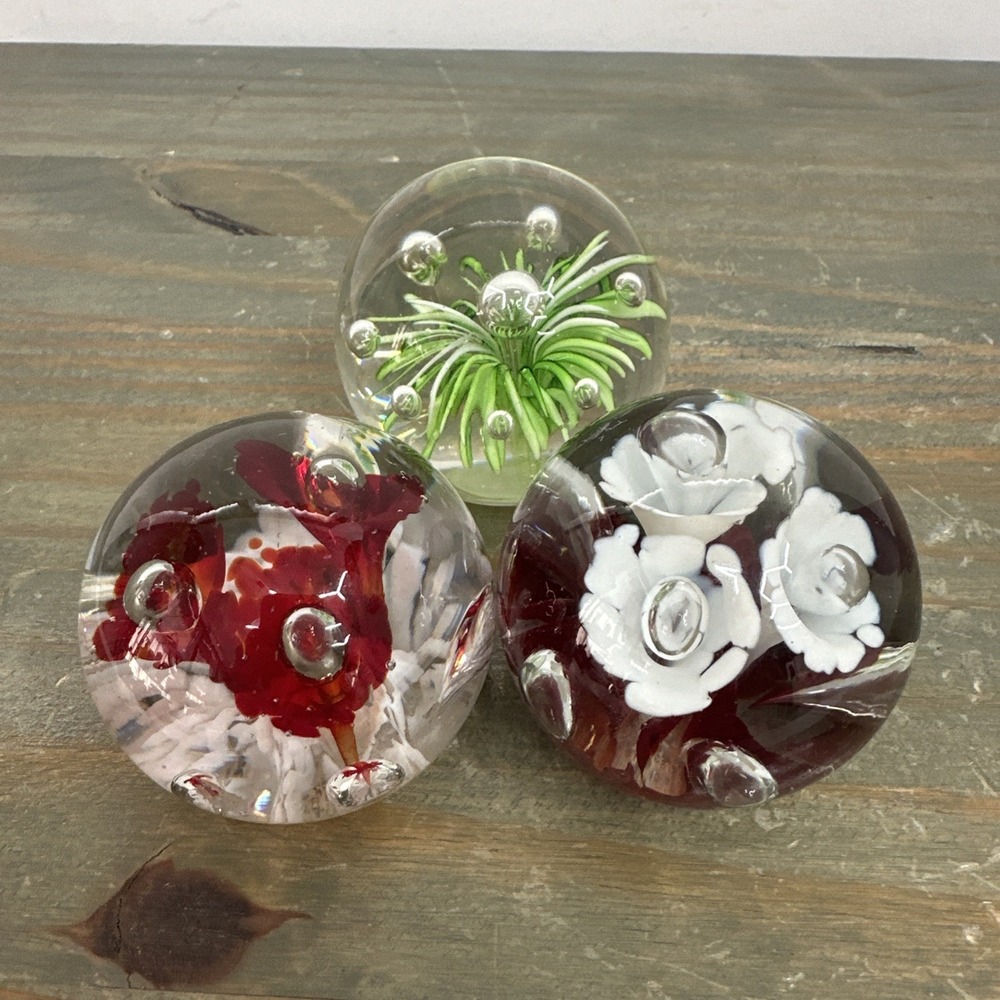 Lot 3 Vintage Art Glass Round Paperweight Flower Green White Red Trumpet Bubble